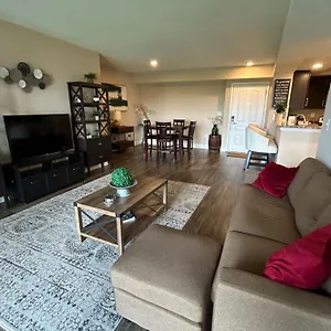 Spacious 2 Bedroom 2 Bathroom With Balcony In Uptown Charlotte! Views & Free Parking! , Charlotte United States