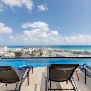  Apartment One Paralia